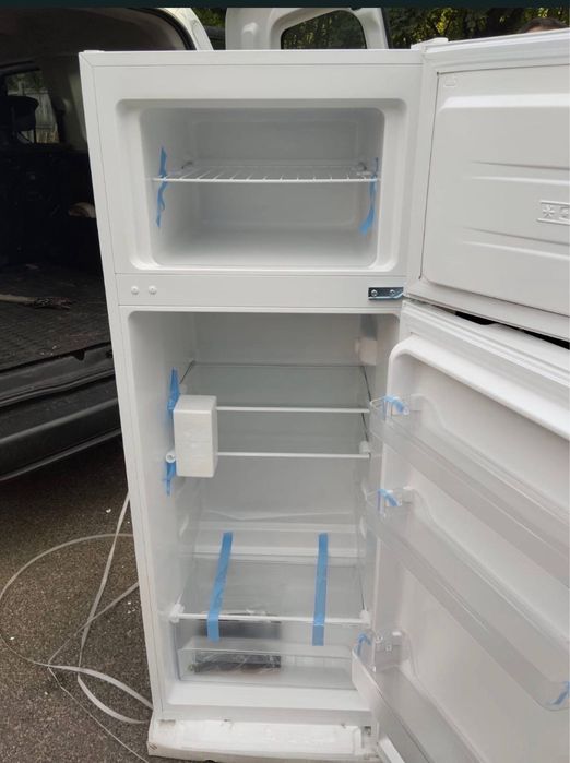 Продам Невеликий Б/У Холодильник Samsung RT32K5030S8.NoFrost.Доставлю