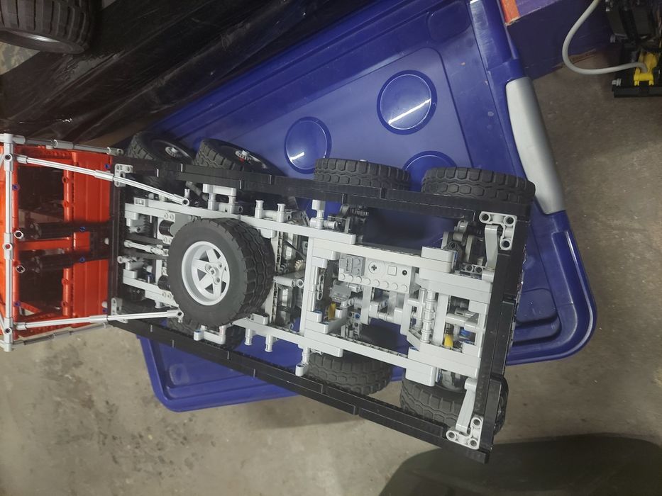 Lego Technic MOC Tatra 8×8 napęd