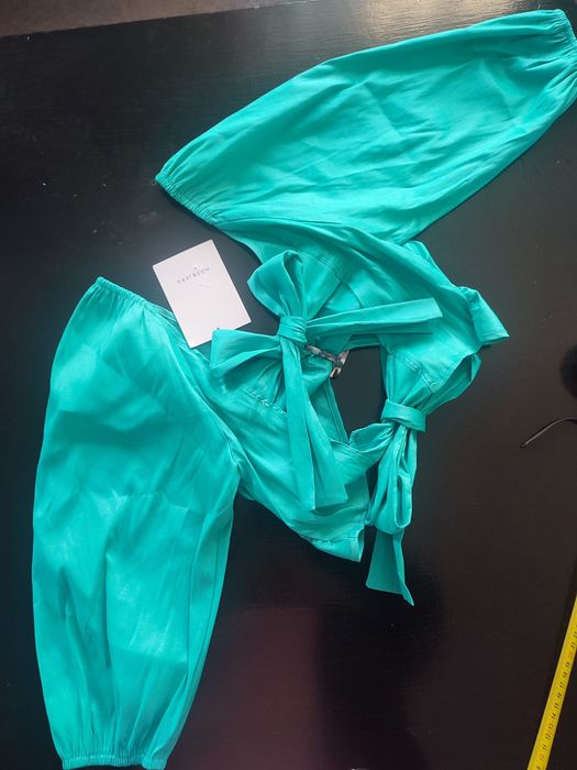 Elegancka zjawiskowa bluzka turkusowa rozmiar S