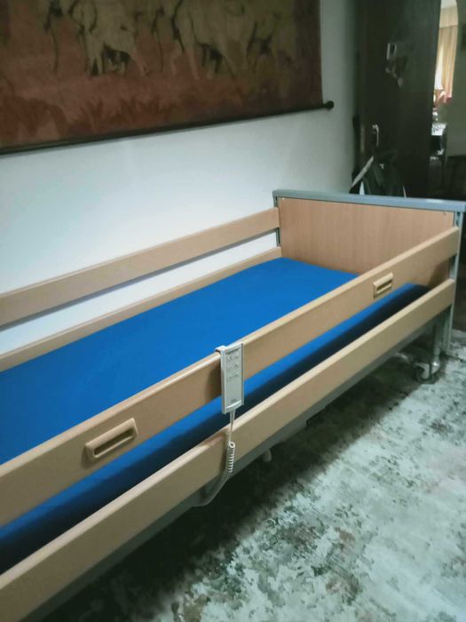 Cama Articulada com colchão Anti-escaras