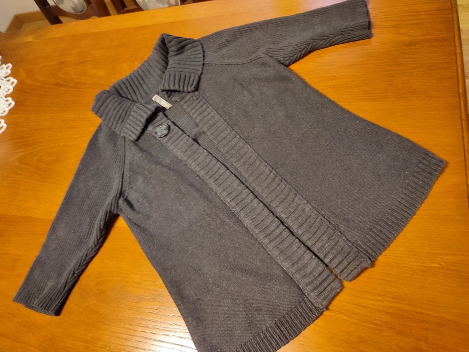 Szary sweter damski. Stan bdb! Zapinany na 1 guzik