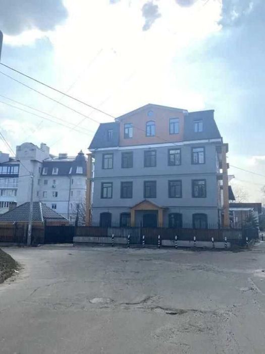 Продам комерц.нерухомість вул.Десняка  60, Новозаводськи р-н Чернігів