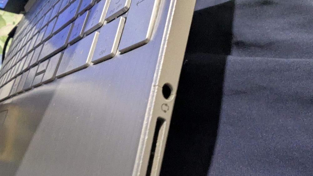 Ноутбук HP laptop 15s-fq0xxx для офісної роботи/навчання