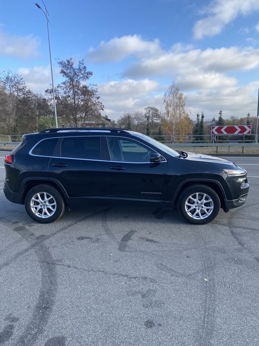 Jeep Cherokee sport ПДВ