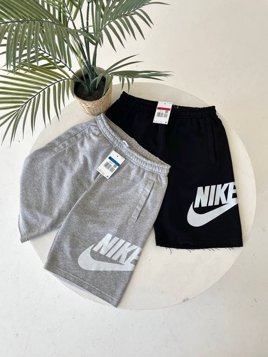 Шорти Nike на трьохнитці