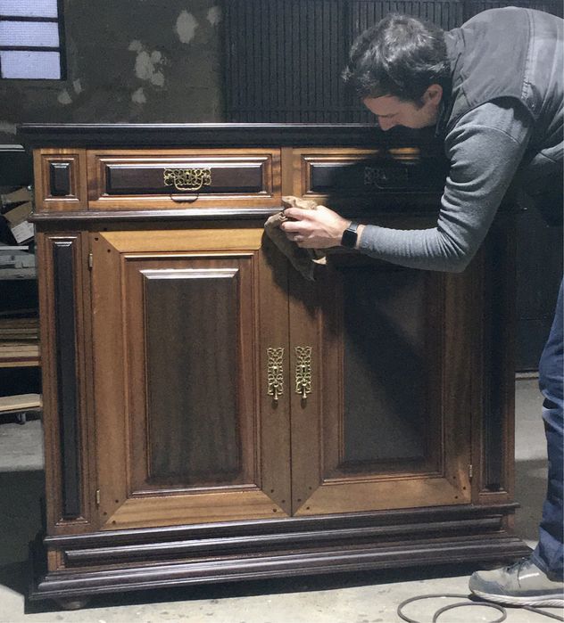 Reparação e restauro de mobiliario