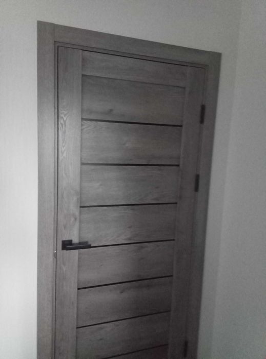 Установка межкомнатных дверей. Врезка замков, установка доборов ...