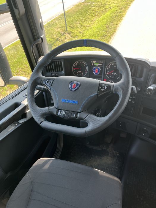 SCANIA R490 Specjalny Platforma Pomoc Drogowa