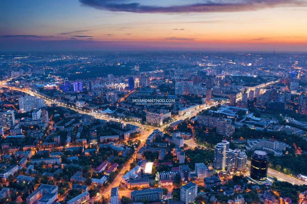 Продаж / Виробничі приміщення / 5800 м2 / Славута / вул. Острозька, 68