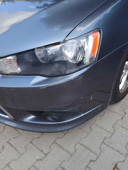 Samochód MITSUBISHI Lancer 1.6