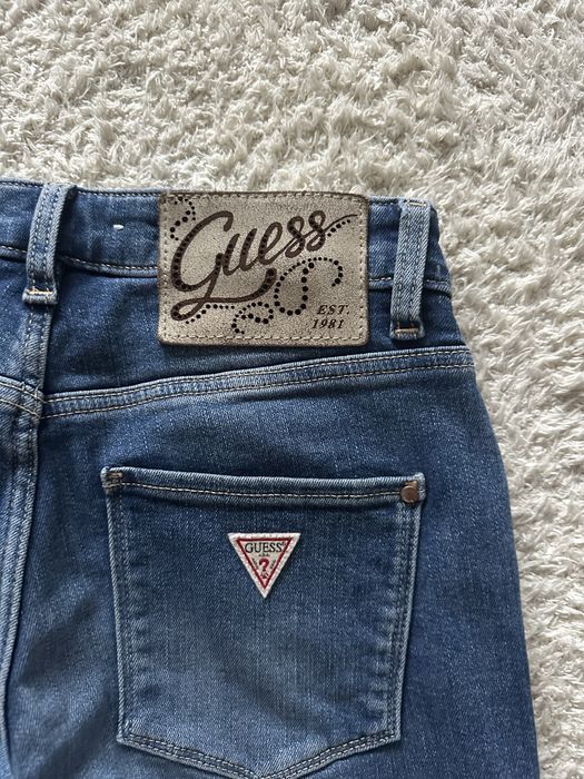 Джинси Guess , розмір 25 , одягала декілька разів, стан нови