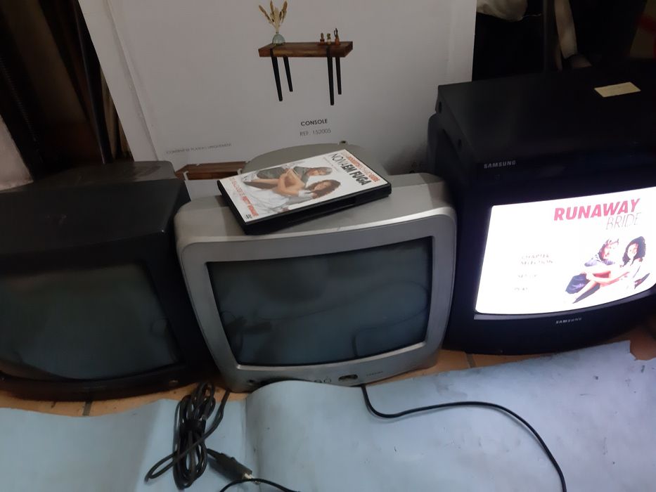 Sete TVs a funcionar bem