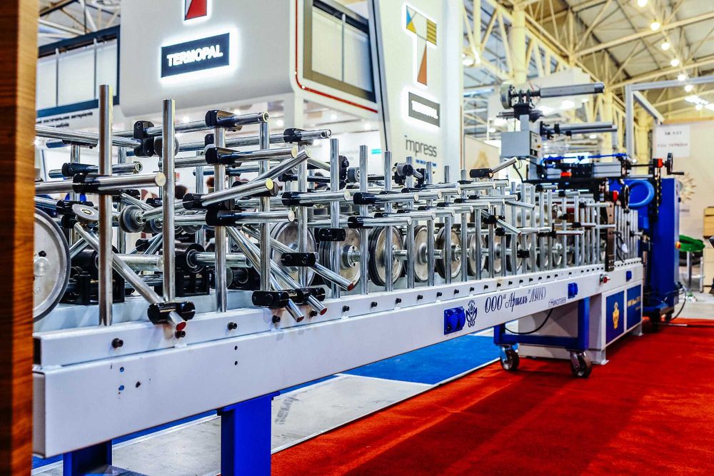 Ламінуючий  станок для окутування МДФ профілів PUR-300 (PUR-460)