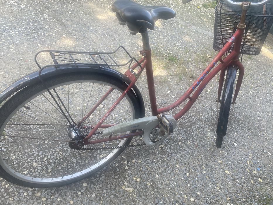 Na sprzedaz damka kola 28