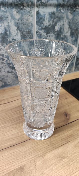Kryształowy wazon