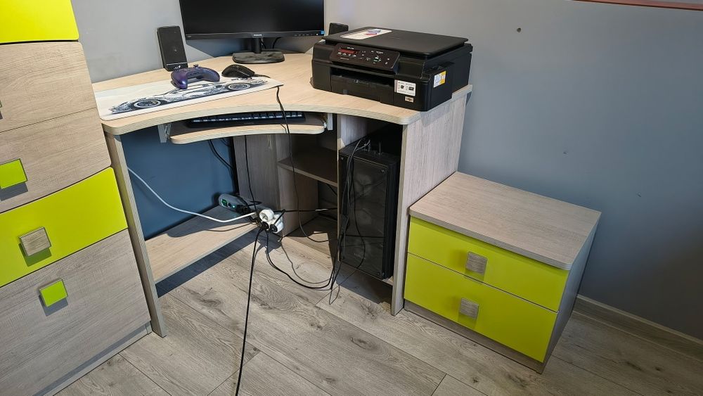 Komplet mebli dziecięcych