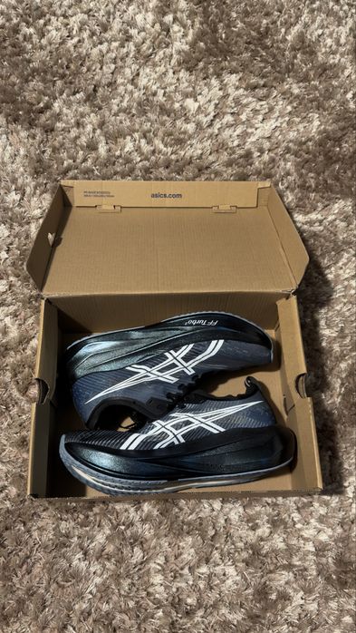 Asics Megablast
