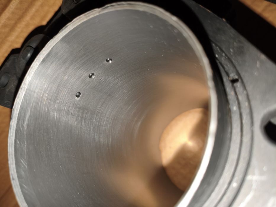 Oryginalne cylindry k750 Dniepr12 MT12 po szlifie 79.0