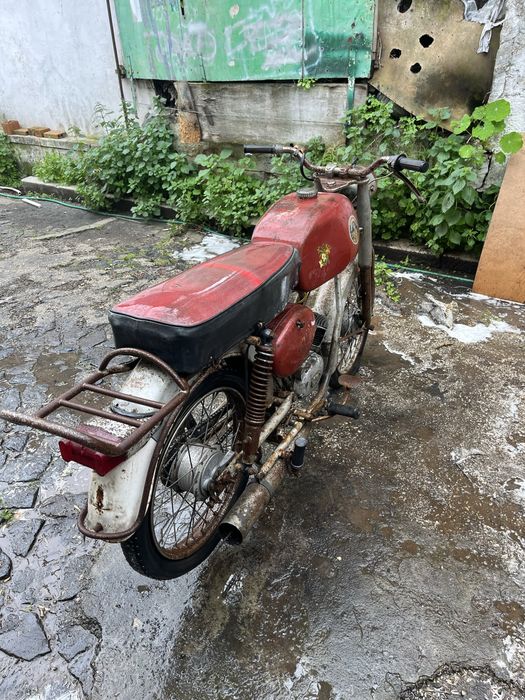 Sachs Dunia Nagociavel