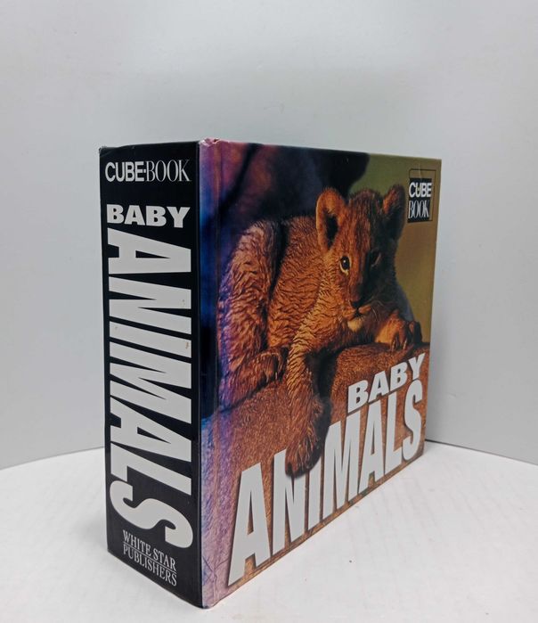 RESERVADO -NOVO PREÇO - " Baby Animals " - Cube Book