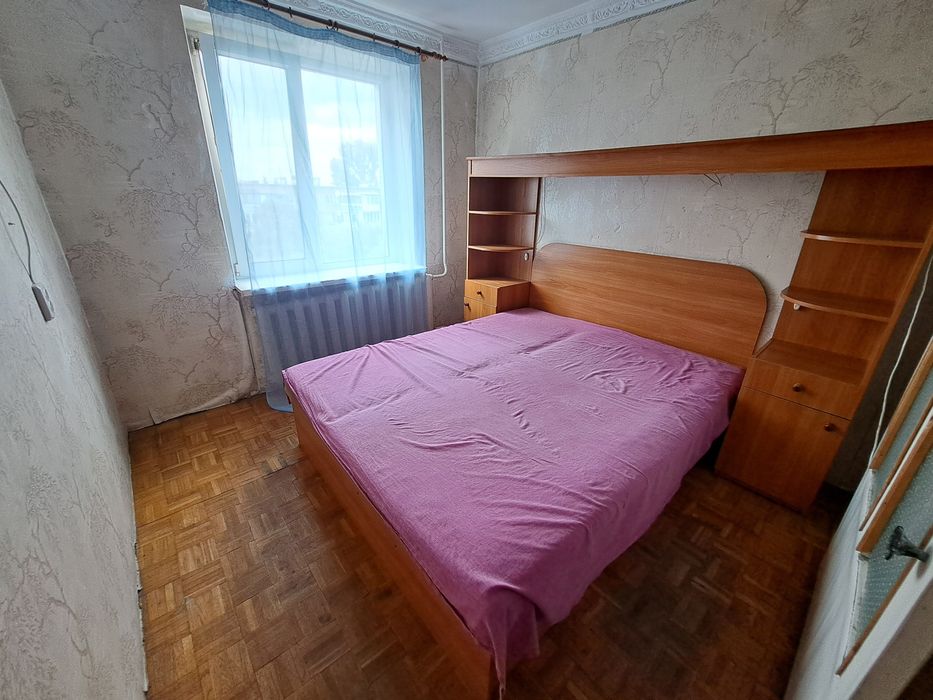 Сдам 3-х комнатную квартиру Тира