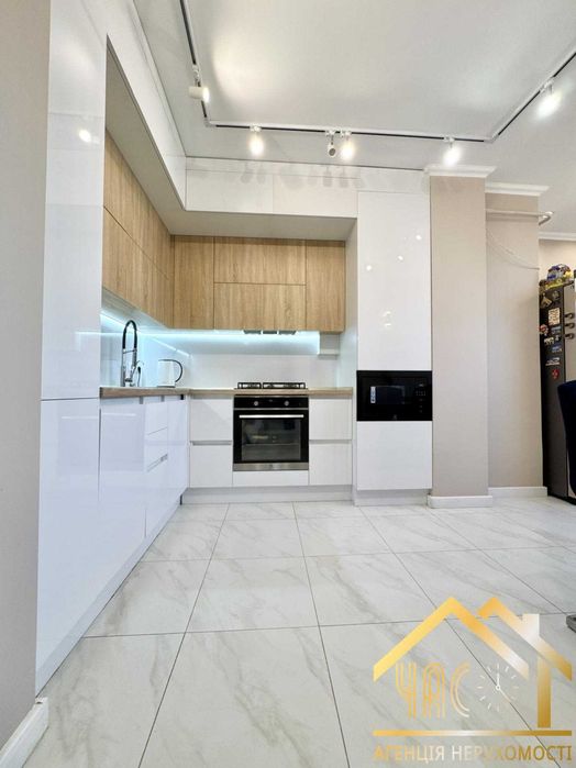 Продаж  БЕЗ КОМІІСІЇ, стильної 3к квартири з ремонтом ПРЕМІУМ класу!