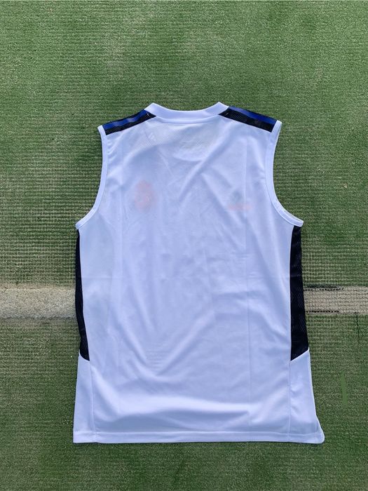Camisola de treino do Real Madrid manga cava