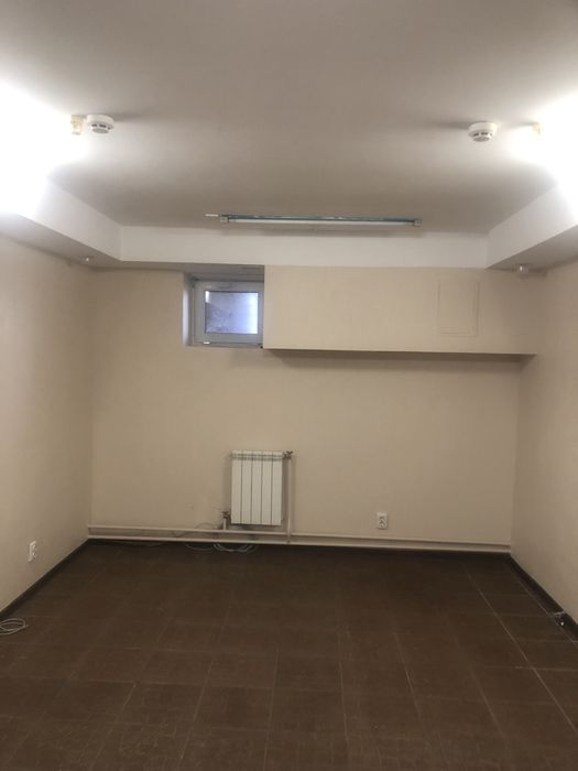 Оренда приміщення 20 м² — ТЦ на  вул. Михайла Гришка, 8