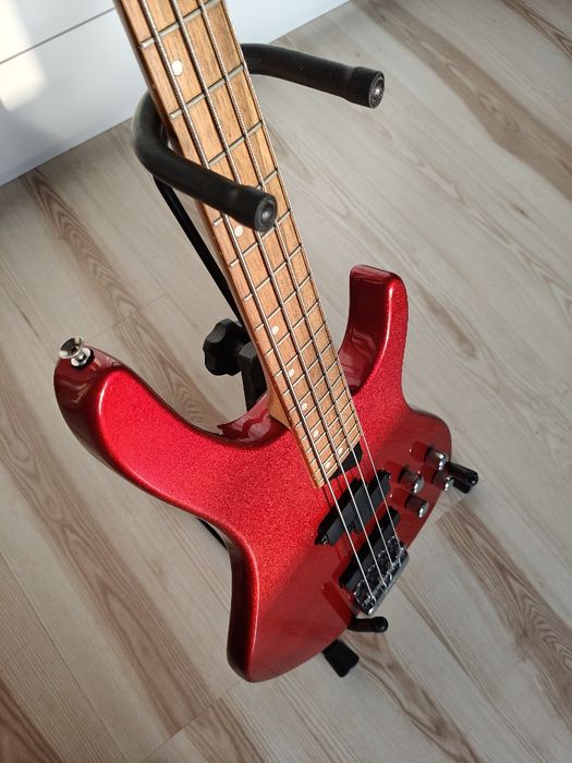 ＷＡＳＨＢＵＲＮ ＸＢ－２００ Washburn XB 200 Bass - YouTube