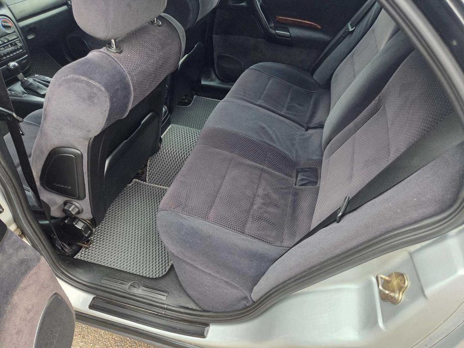 В Ідеальному стані  OPEL OMEGA.