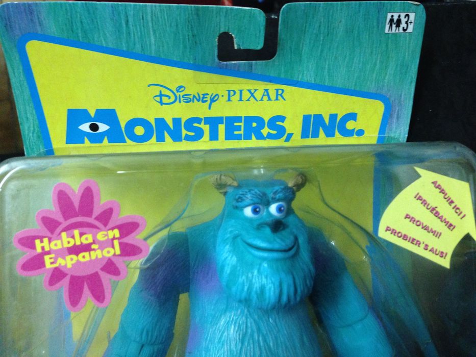 Figure Monsters Inc novo em caixa boa prenda