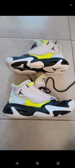 Buty sportowe Jordan 38