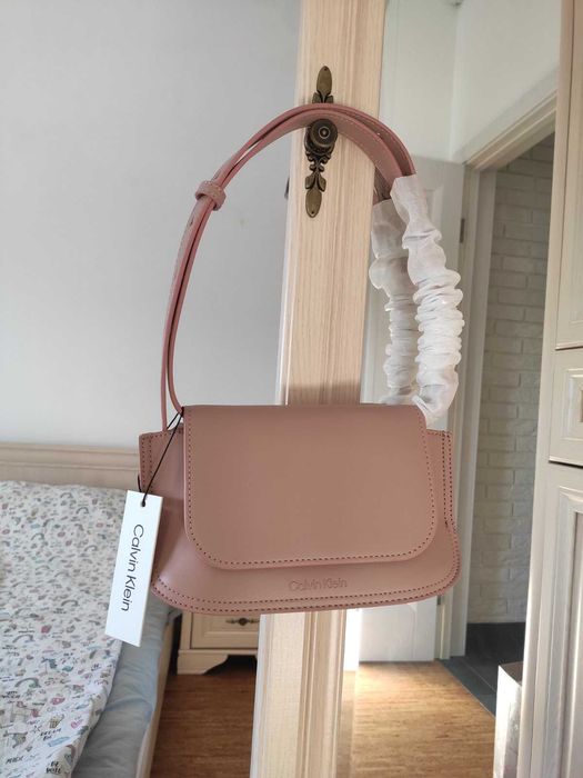 Сумка мессенджер Calvin Klein оригінал стиль bagllet nukot