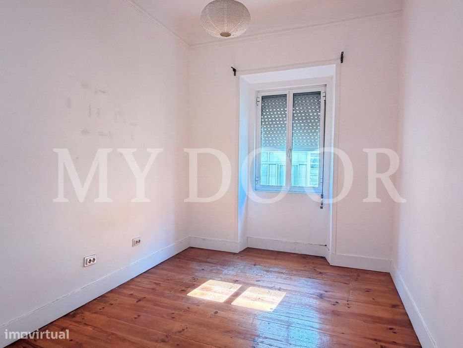 Apartamento T1 em Moscavide - Muita luz solar - Central
