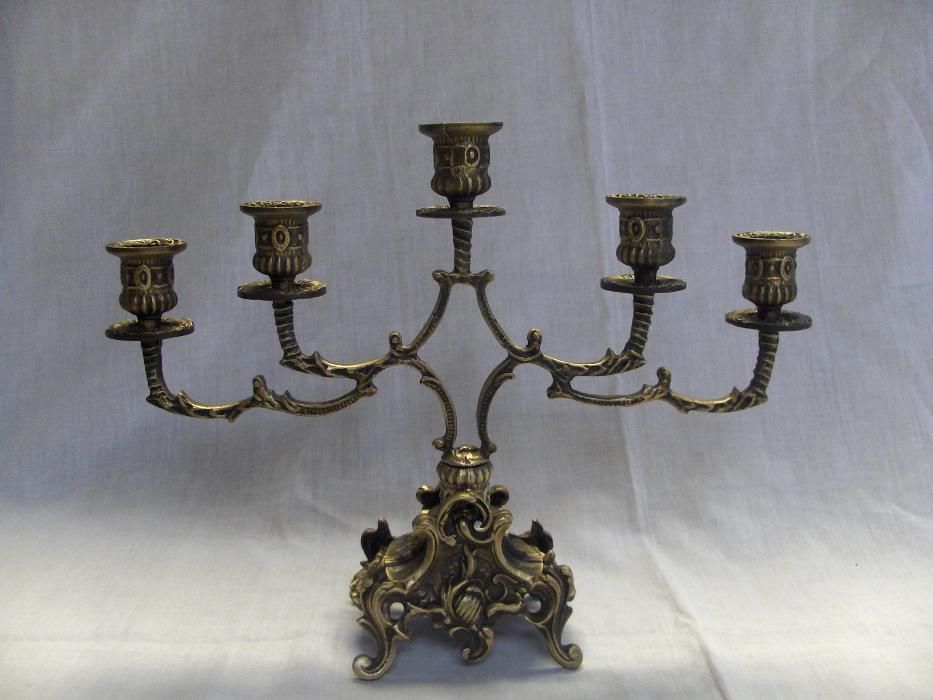 castiçal Menorá de sete velas em metal