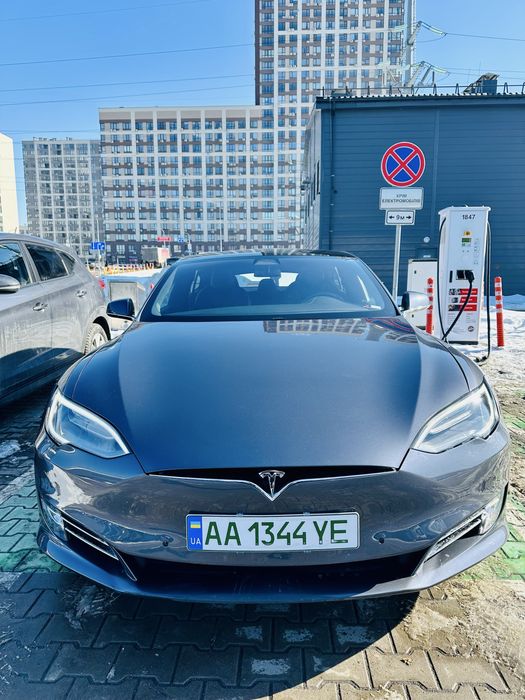 Tesla S 2020 Long Range Plus