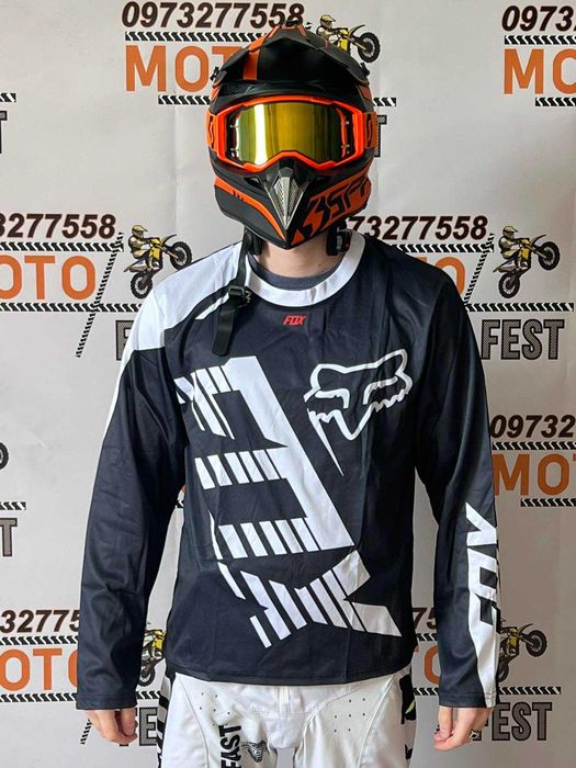 Мото костюм та екіперовка