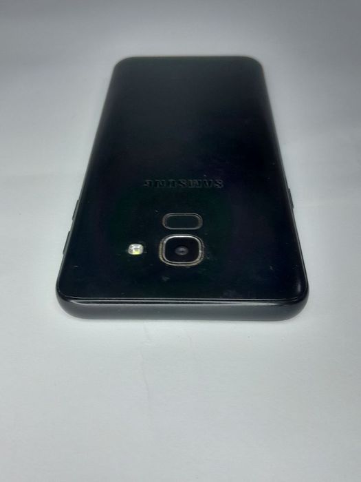 Samsung J600 2/32 gb
