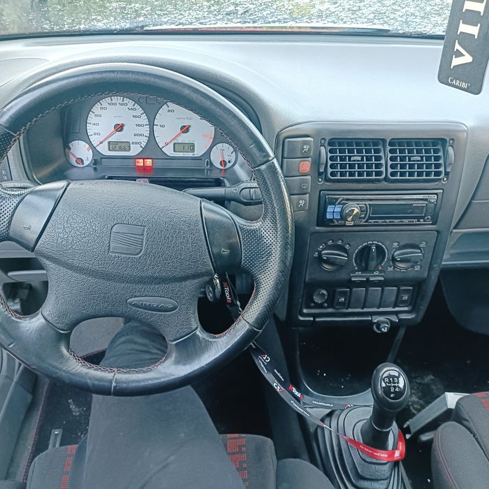 Sprzedam VW Caddy 1.9 TDI