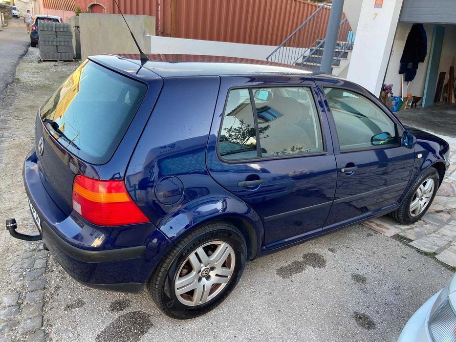 Golf IV 1400cc 5 portas