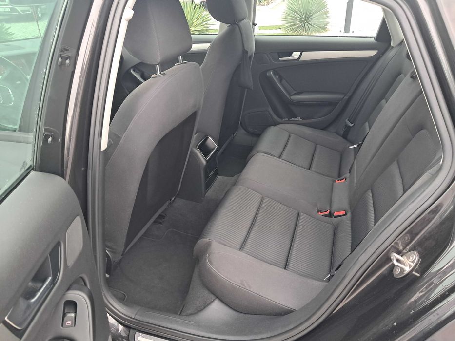 Audi A4 B8 2.0 TDI 143 KM