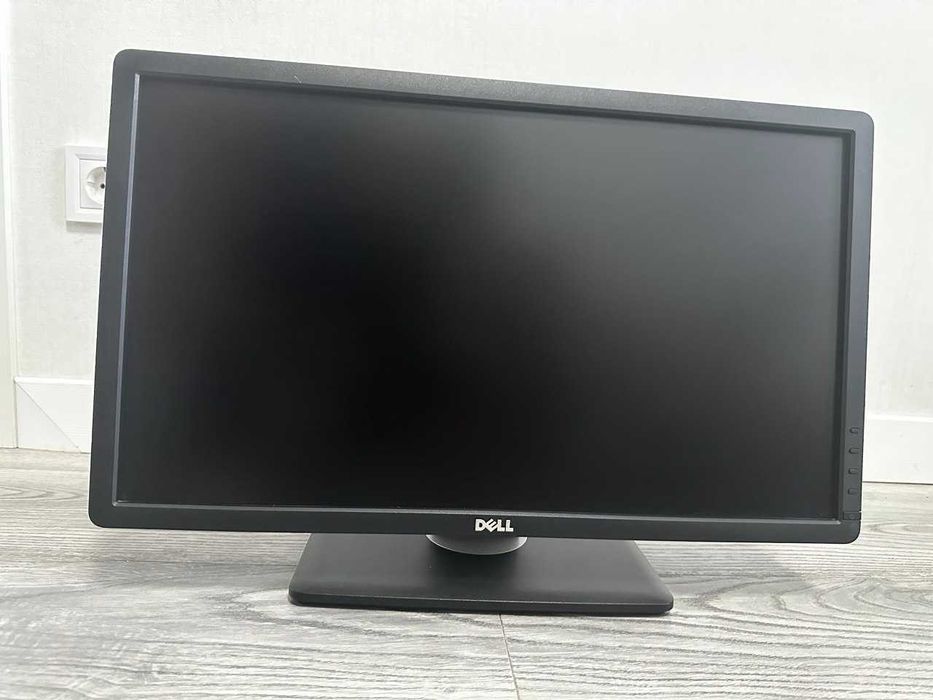 Монитор DELL Ultrasharp U2312Hm / 23 Дюймів / IPS / 1920x1080
