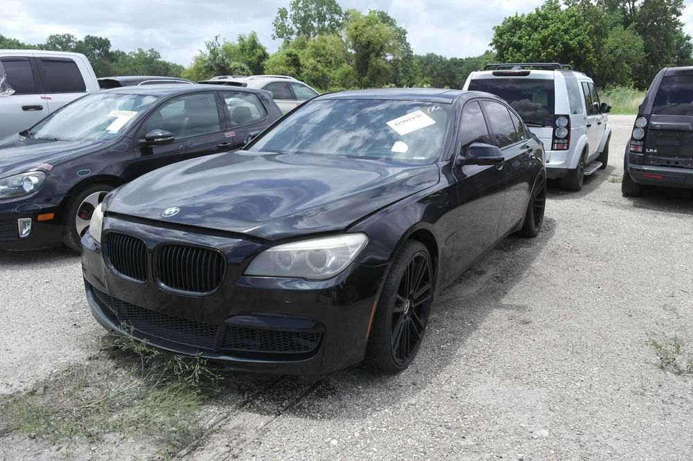 Разборка BMW 7 series 2016-2022 ШРОТ США. Запчасти б/у БМВ 7 серія бу