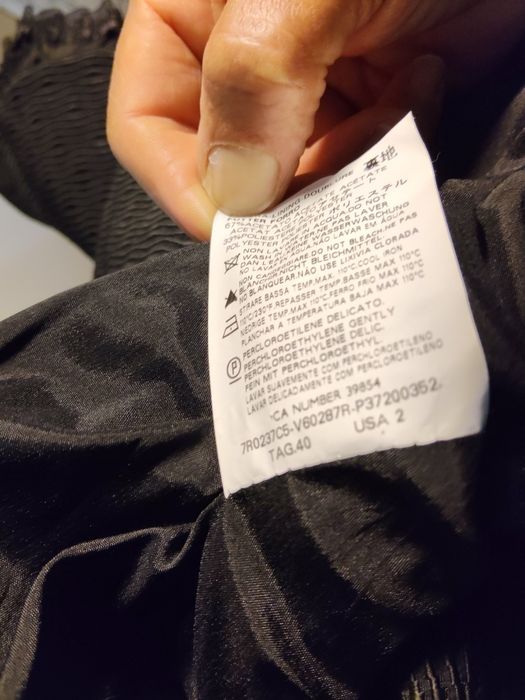 Lindo Fato Preto da Saia e Casaco RED Valentino