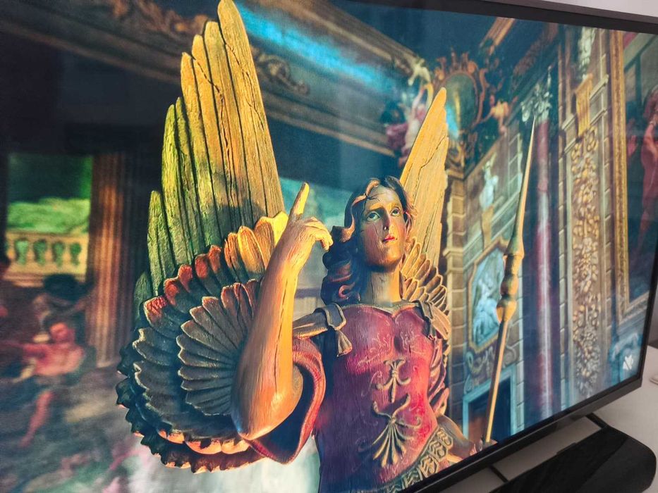 Smart TV Xiaomi 43" 4K UHD em excelente estado