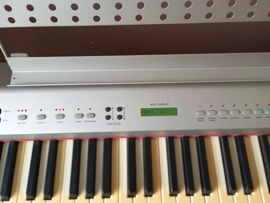 Pianino cyfrowe HEMINGWAY bardzo dobry stan
