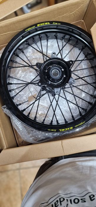 Rodas supermotard 17' KTM/ GasGas / HUSQQVARNA