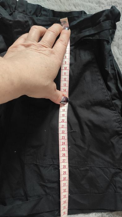 Spodenki z wysokim stanem FB Sister rozmiar XS