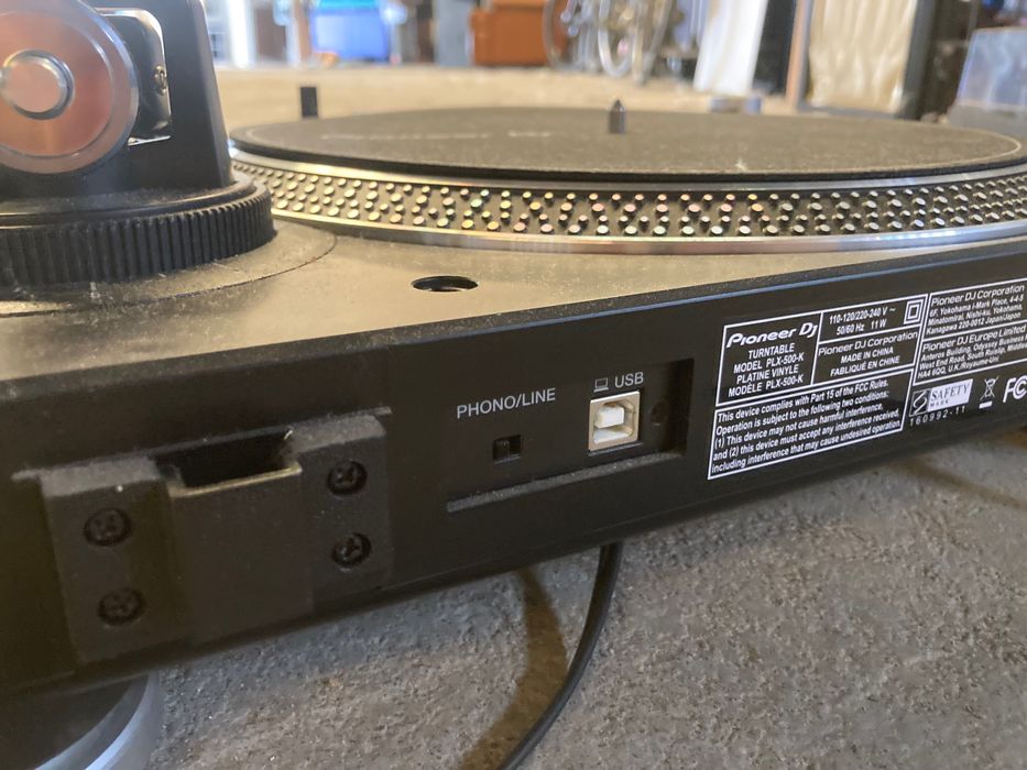 Turntable pioneer PLX-500