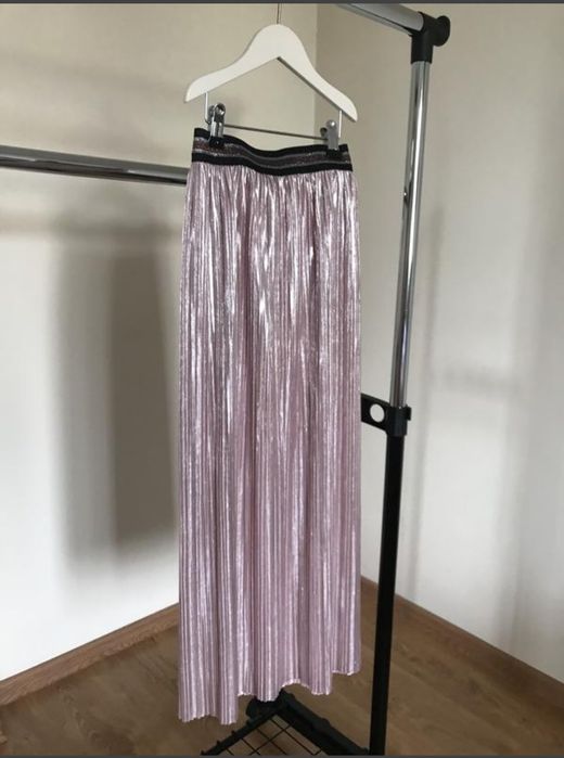 Спідниця ZARA нова